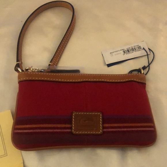 Dooney & Bourke Red Tartan & Brown Leather Trim ZA Wristlet NWT - Picture 5 of 16